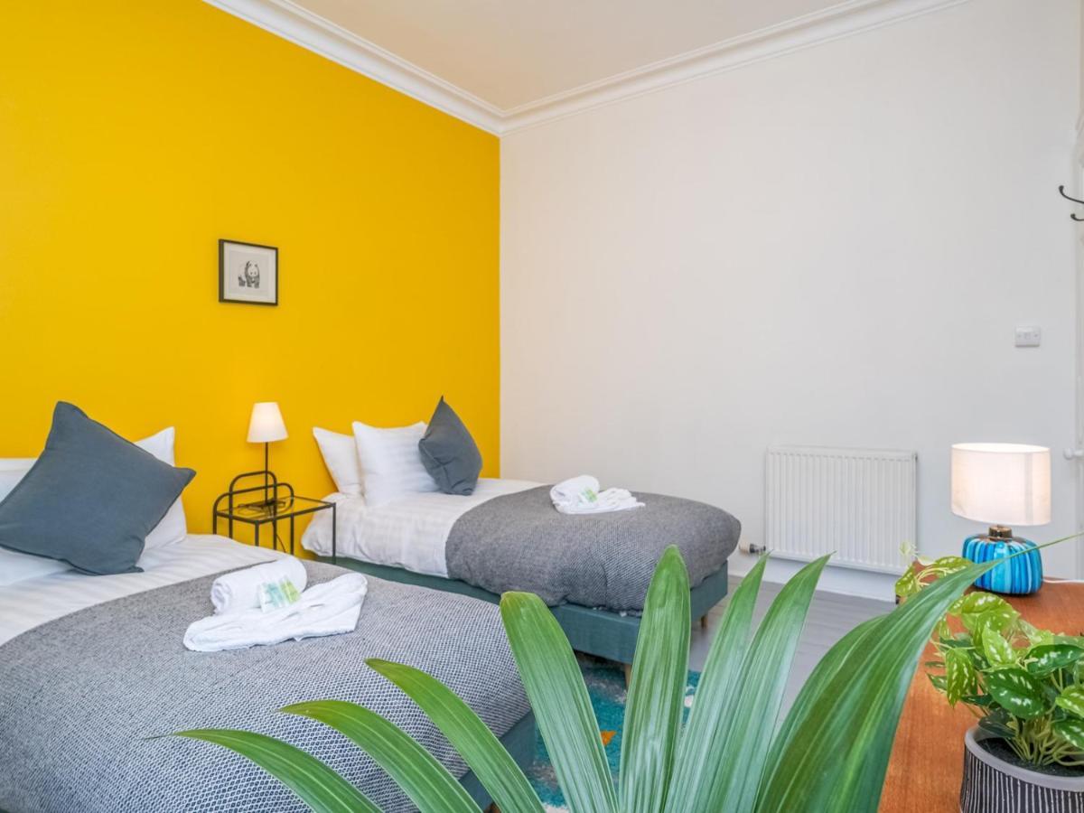אדינבורו New Stunning 3 Beds Flat In Chic Area Of The City מראה חיצוני תמונה